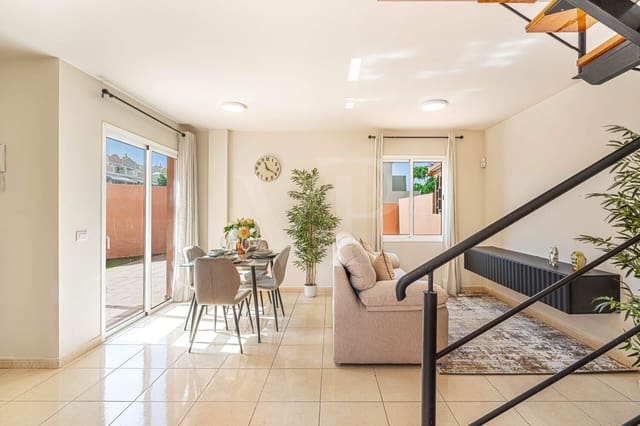 2 camera da letto Villetta a Schiera in vendita in Palm-Mar, Arona con piscina - 650.000 € (Rif: 10030091)