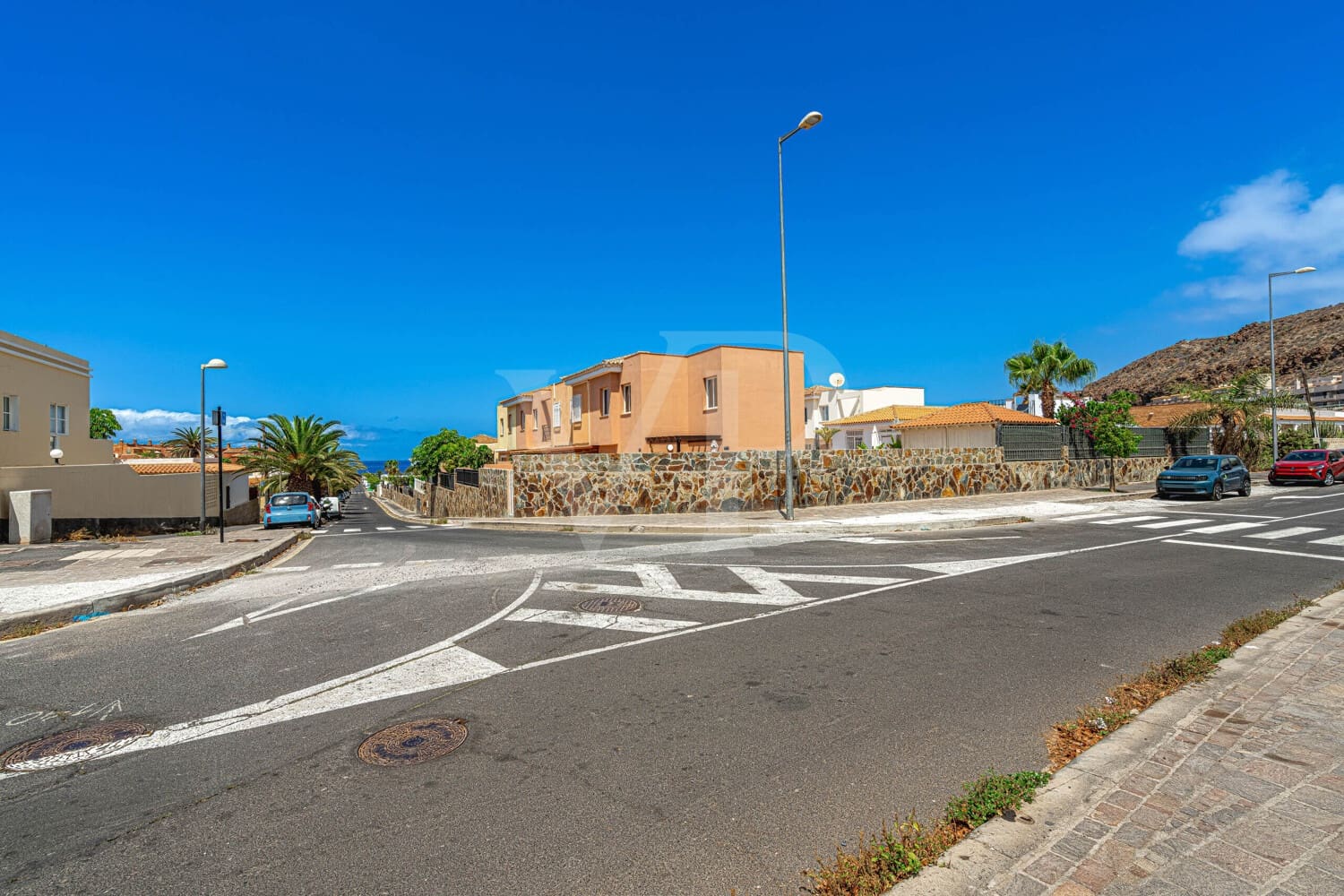 2 soveværelse Rækkehus til salg i Palm-Mar med swimmingpool - € 650.000 (Ref: 10030091)