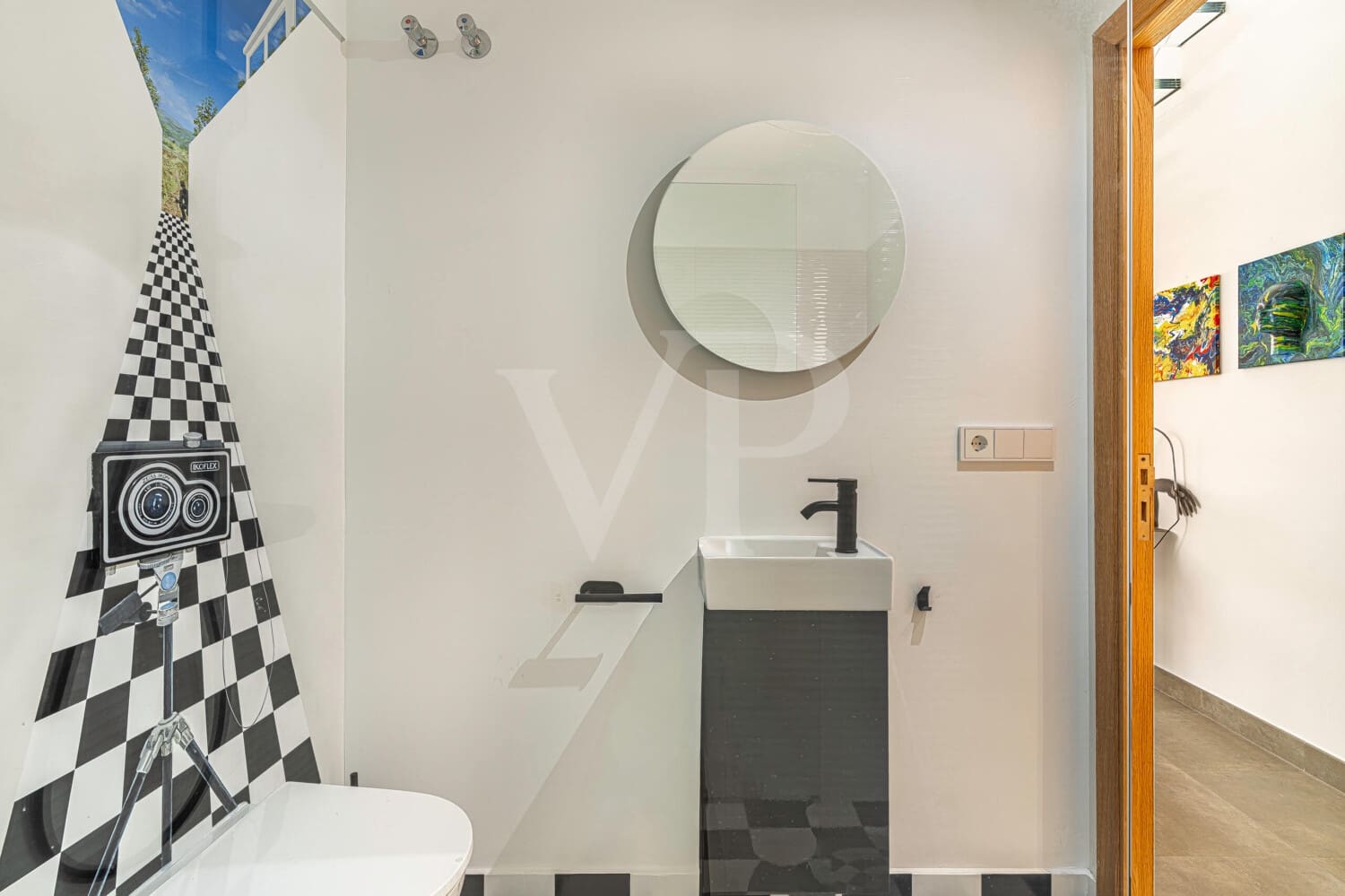 2 slaapkamer Penthouse te koop in La Caleta Adeje met zwembad - € 1.590.000 (Ref: 10048796)
