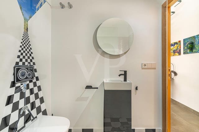 2 slaapkamer Penthouse te koop in La Caleta Adeje, Adeje met zwembad - € 1.590.000 (Ref: 10048796)