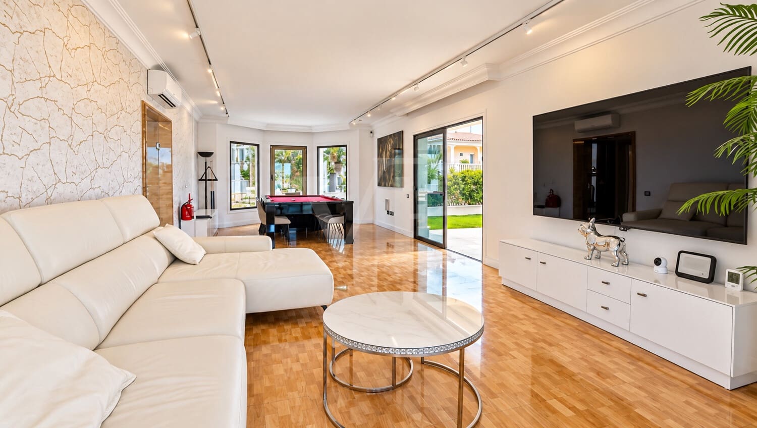 4 chambre Villa/Maison à vendre à Costa Adeje avec piscine - 3 500 000 € (Ref: 10063928)