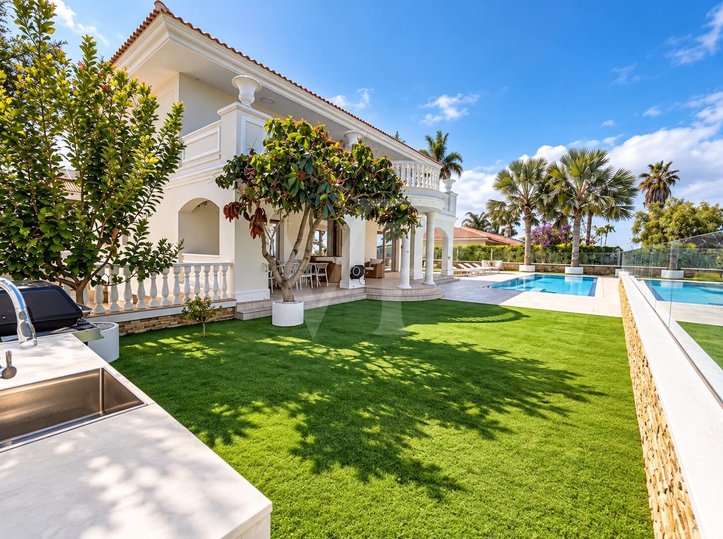 4 chambre Villa/Maison à vendre à Costa Adeje avec piscine - 3 500 000 € (Ref: 10063928)