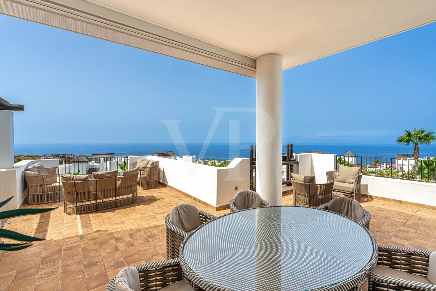 2 Zimmer Penthouse zu verkaufen in Guia de Isora mit Pool - 1.590.000 € (Ref: 10080492)