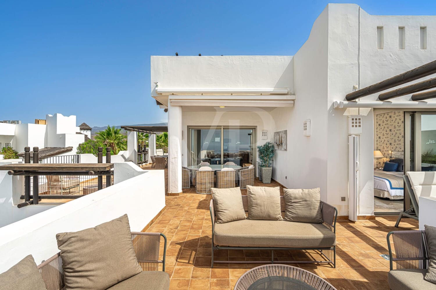 2 Zimmer Penthouse zu verkaufen in Guia de Isora mit Pool - 1.590.000 € (Ref: 10080492)