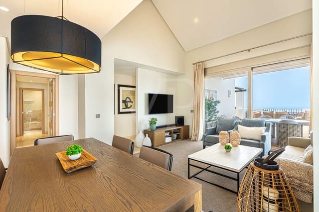 3 quarto Penthouse para venda em Guía de Isora com piscina garagem - 1 590 000 € (Ref: 10080492)