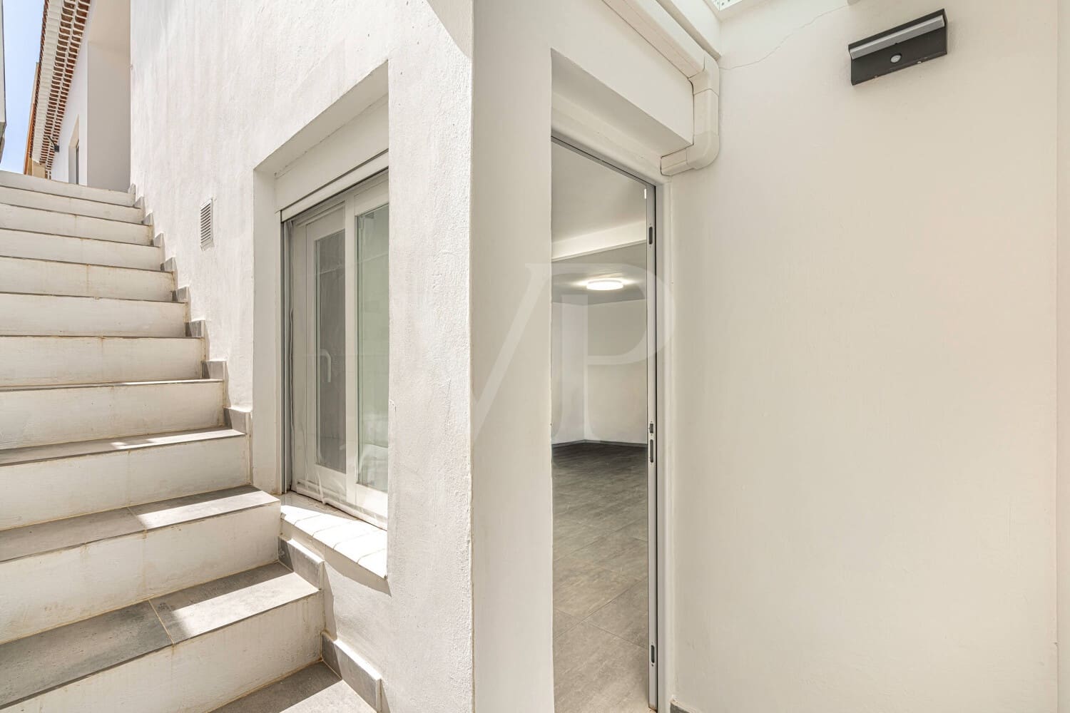 3 sovrum Hus till salu i Los Cristianos med pool - 1 295 000 € (Ref: 10088877)