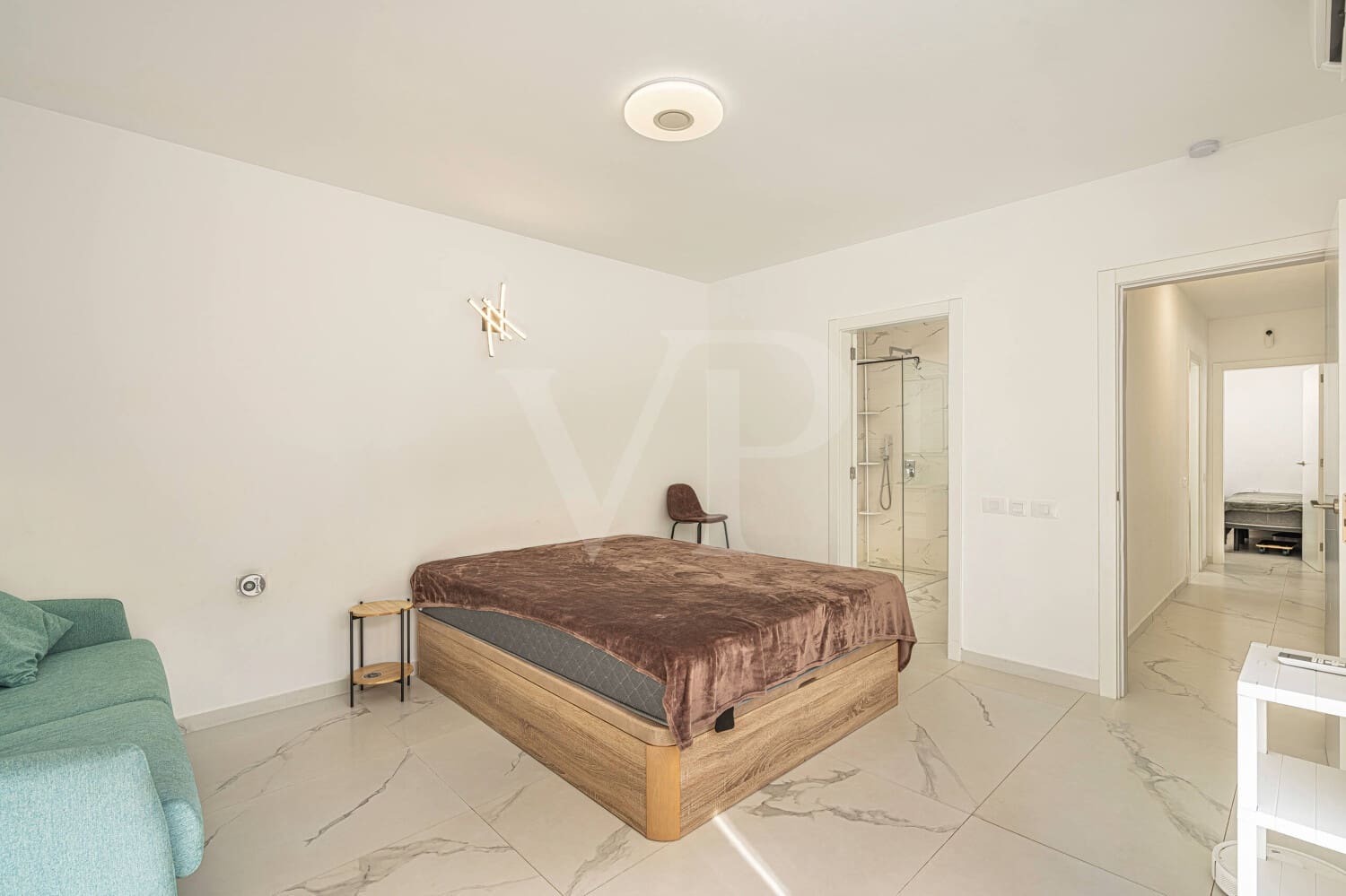 3 sovrum Hus till salu i Los Cristianos med pool - 1 295 000 € (Ref: 10088877)