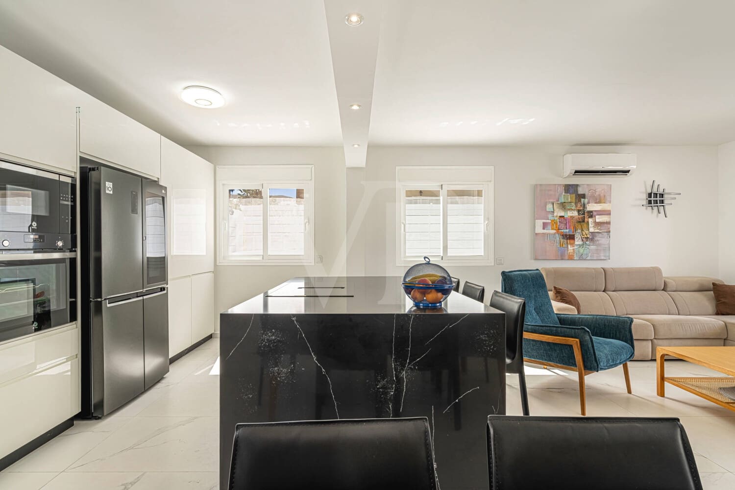3 sovrum Hus till salu i Los Cristianos med pool - 1 295 000 € (Ref: 10088877)