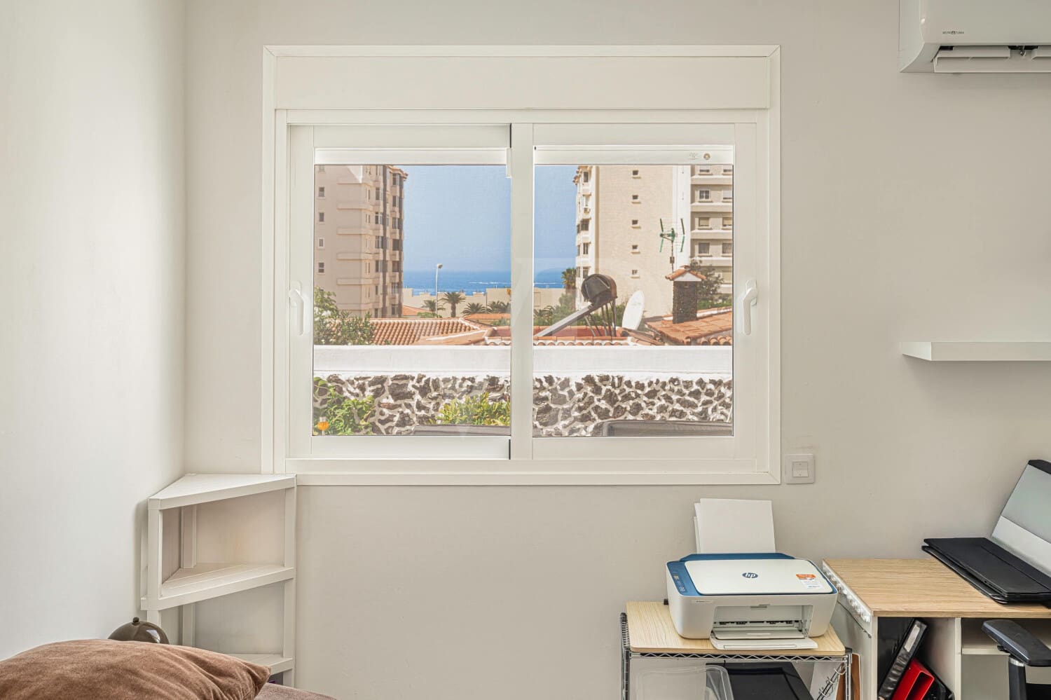 3 sovrum Hus till salu i Los Cristianos med pool - 1 295 000 € (Ref: 10088877)