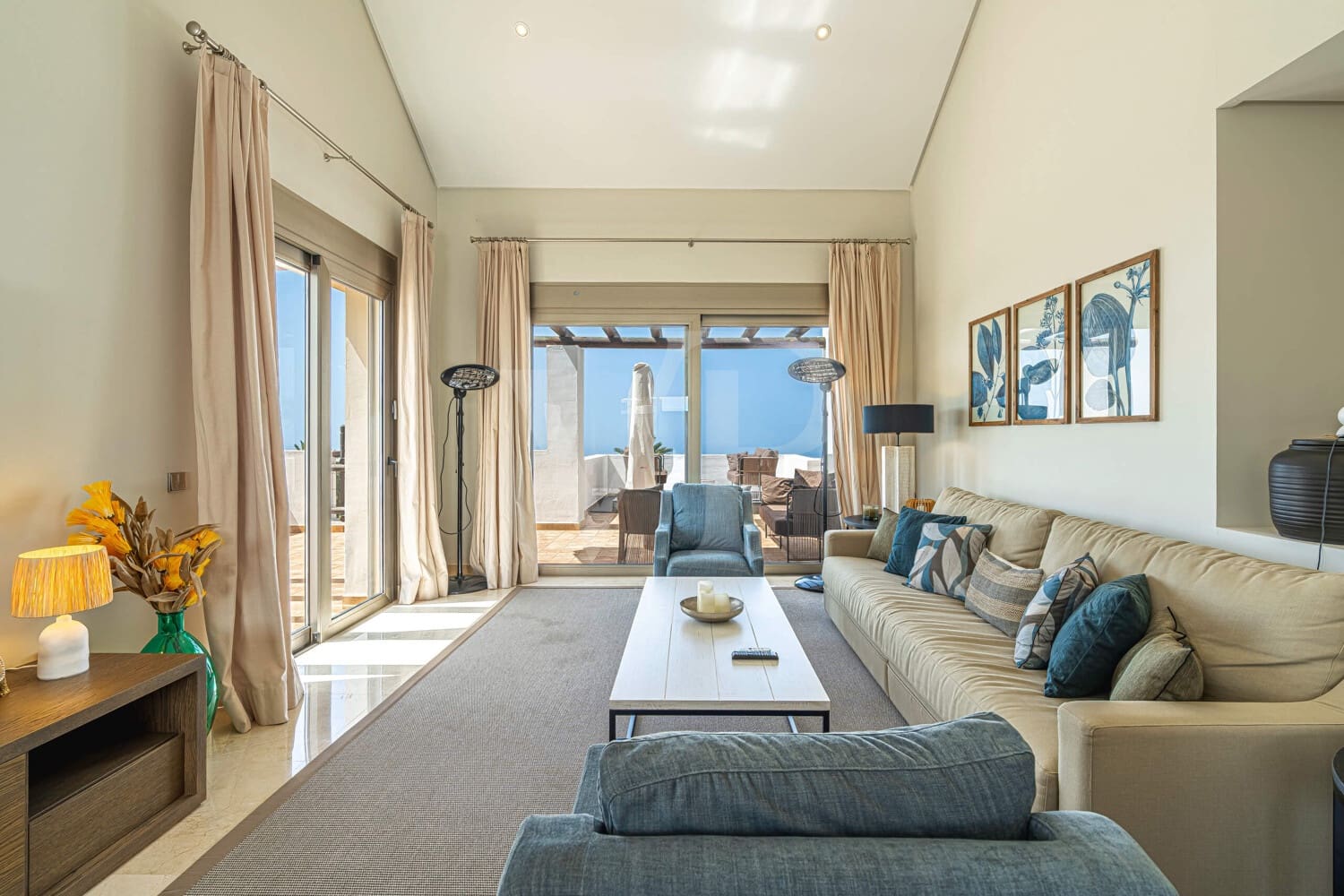 3 chambre Penthouse à vendre à Guia de Isora avec piscine - 1 599 000 € (Ref: 10099681)