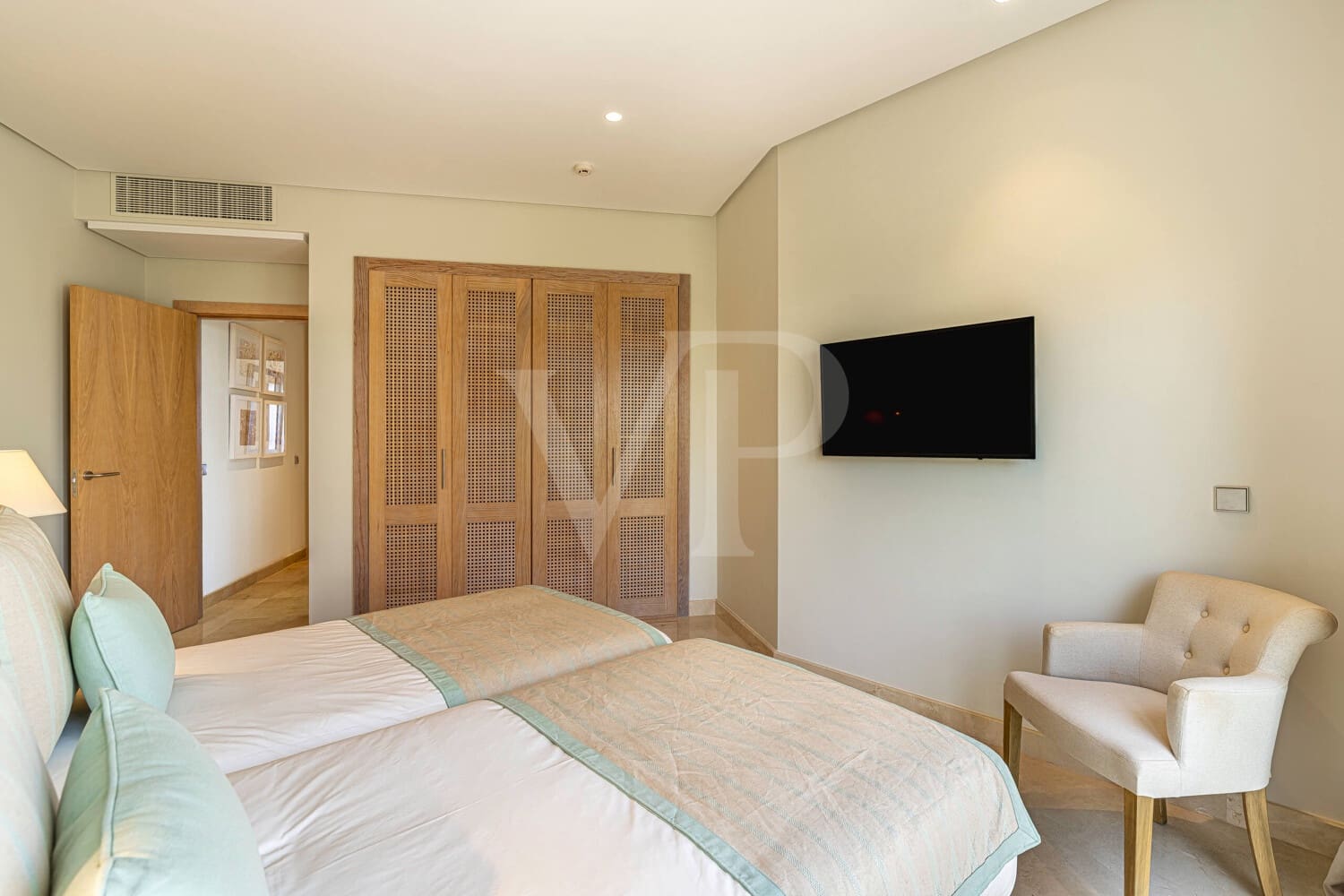 3 chambre Penthouse à vendre à Guia de Isora avec piscine - 1 599 000 € (Ref: 10099681)