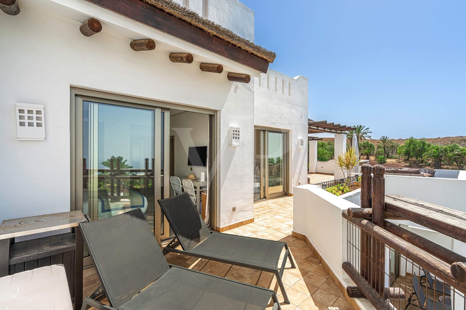 3 chambre Penthouse à vendre à Guia de Isora avec piscine - 1 599 000 € (Ref: 10099681)