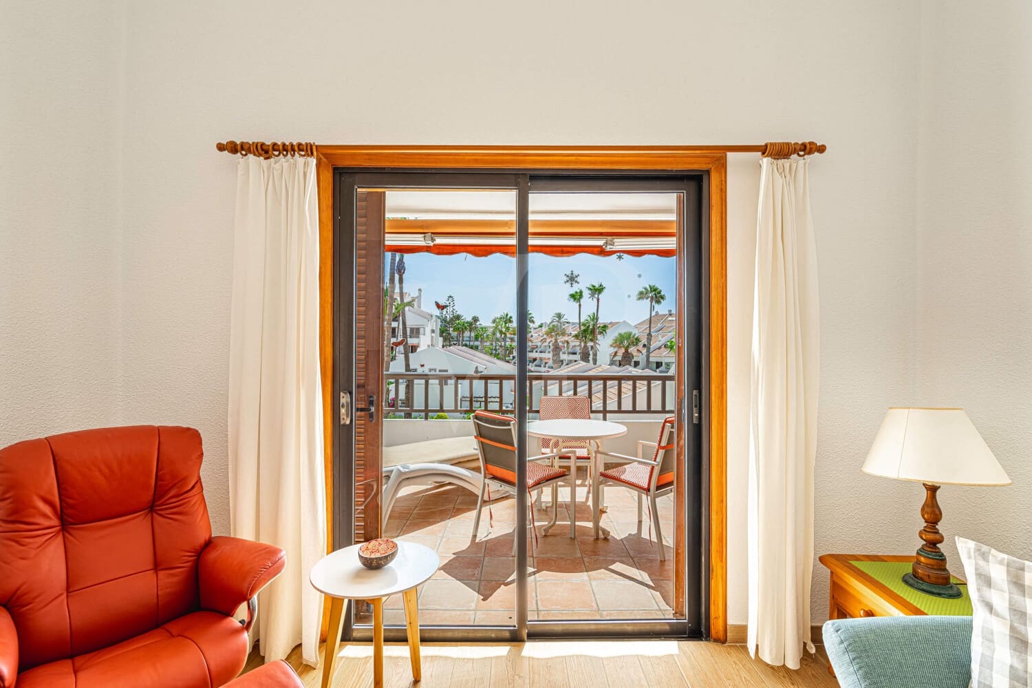 1 quarto Apartamento para venda em Playa de las Americas com piscina - 399 000 € (Ref: 10118809)
