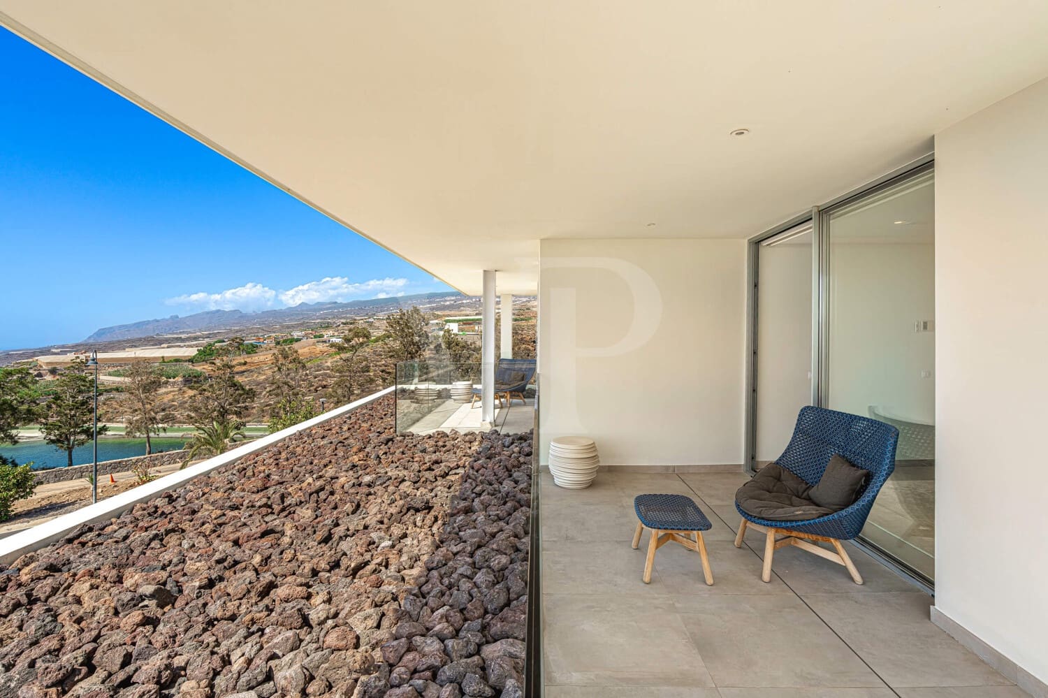 3 sovrum Villa till salu i Guia de Isora med pool garage - 1 700 000 € (Ref: 10128242)