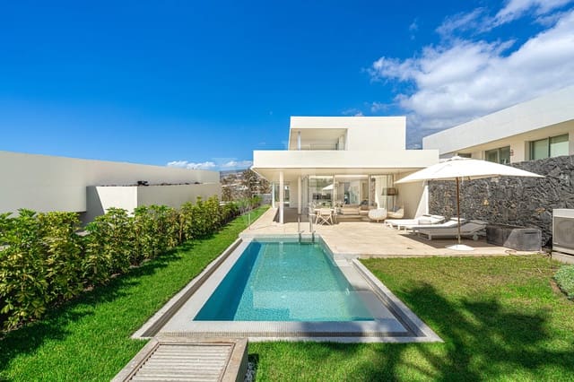 3 sovrum Villa till salu i Guía de Isora med pool garage - 1 700 000 € (Ref: 10128242)
