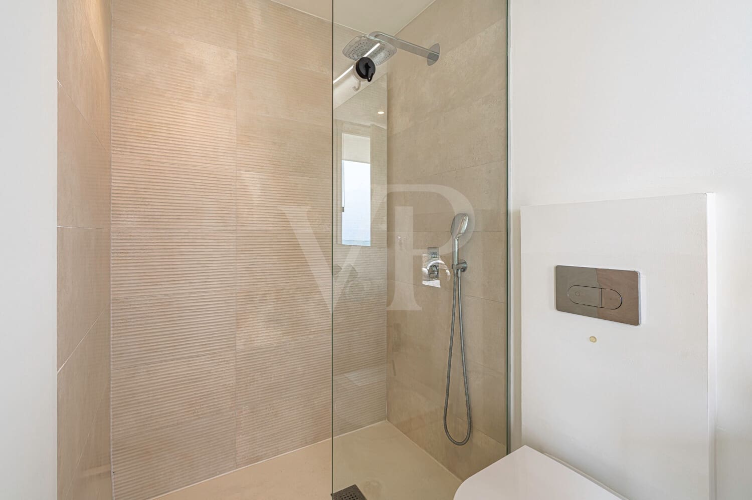 3 sovrum Villa till salu i Guia de Isora med pool garage - 1 700 000 € (Ref: 10128242)