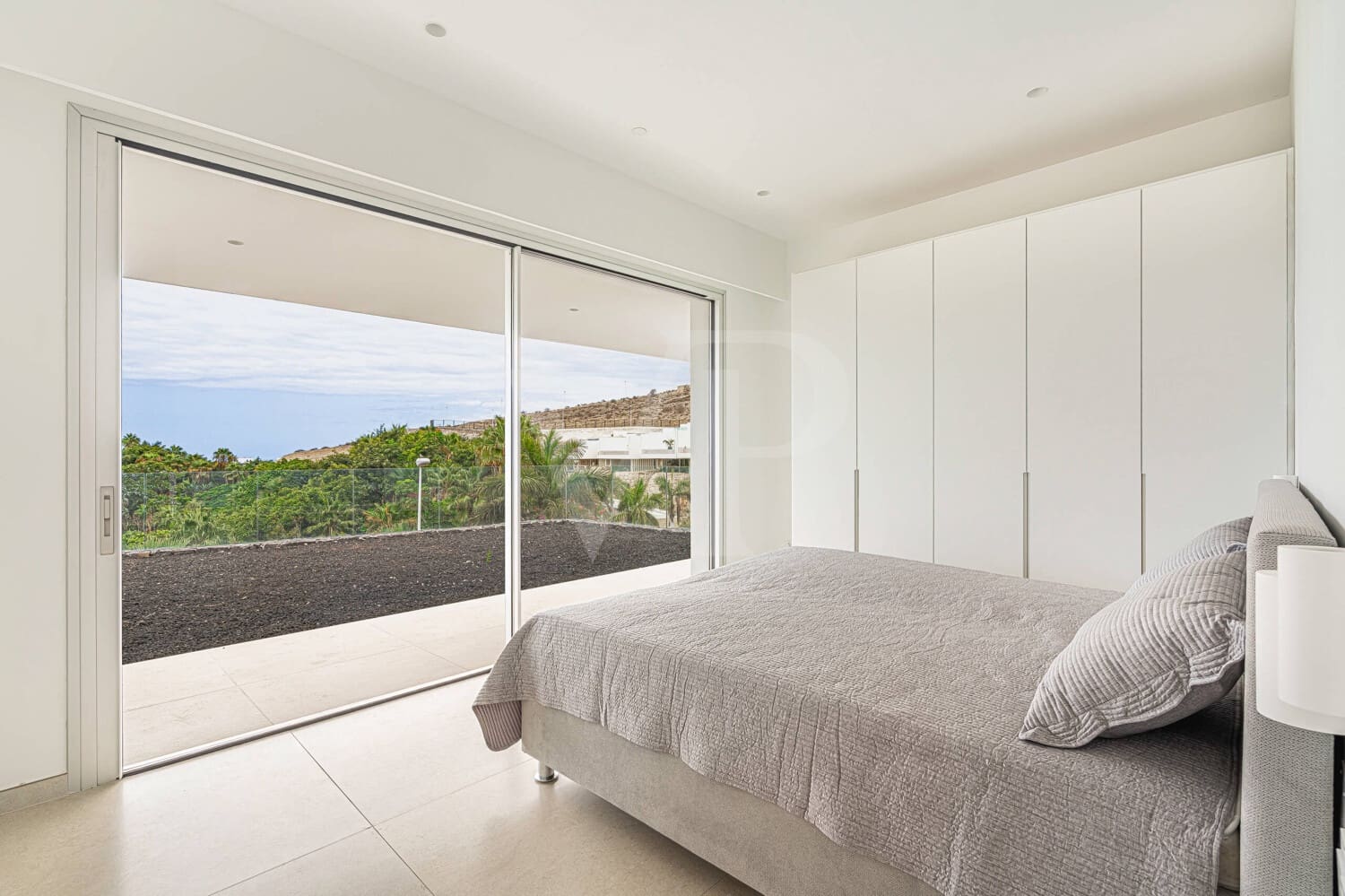 4 sovrum Villa till salu i Costa Adeje med pool garage - 2 500 000 € (Ref: 10131374)