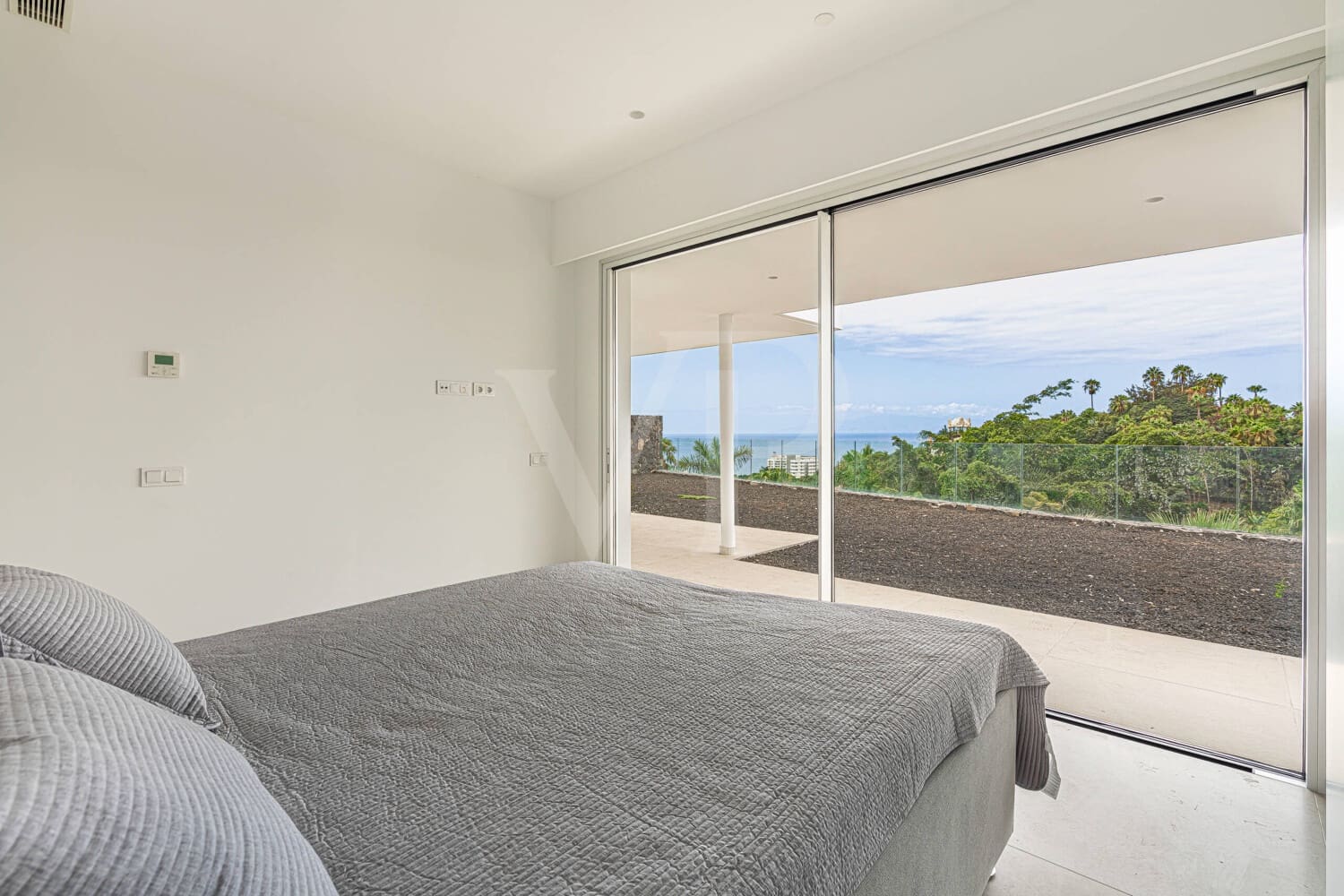 4 sovrum Villa till salu i Costa Adeje med pool garage - 2 500 000 € (Ref: 10131374)
