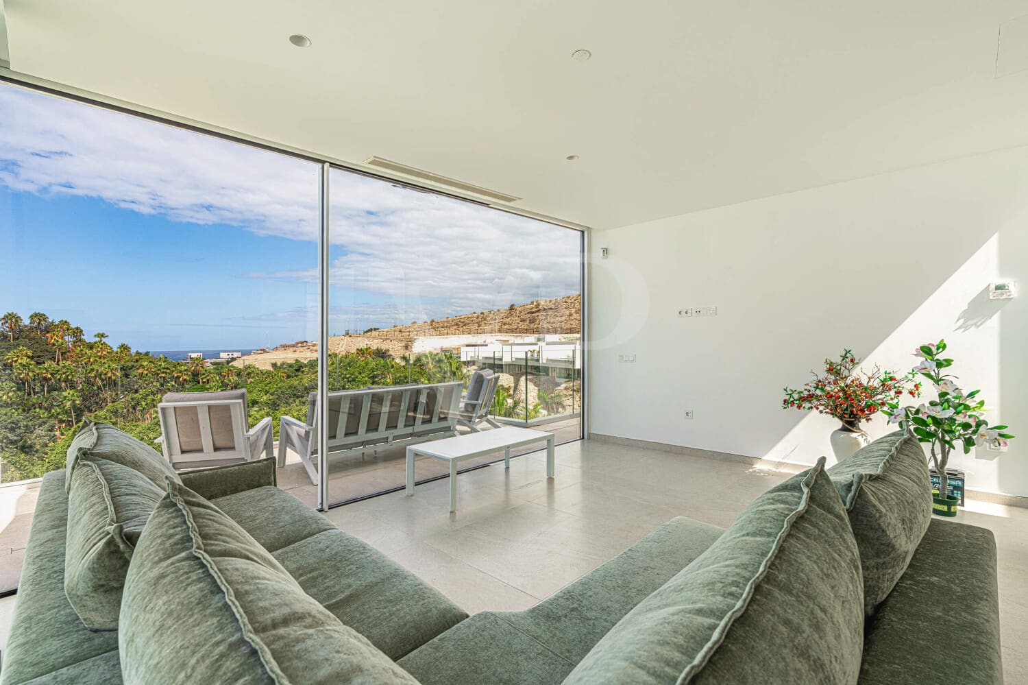 4 sovrum Villa till salu i Costa Adeje med pool garage - 2 500 000 € (Ref: 10131374)