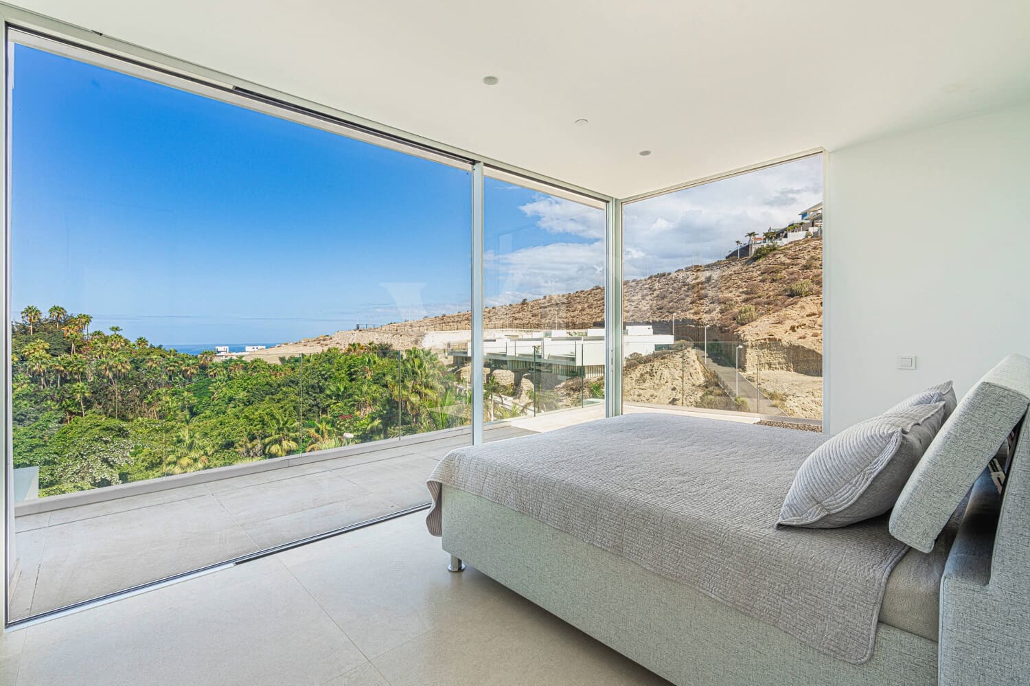 4 sovrum Villa till salu i Costa Adeje med pool garage - 2 500 000 € (Ref: 10131374)