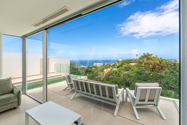 4 sovrum Villa till salu i Costa Adeje, Adeje med pool garage - 2 500 000 € (Ref: 10131374)