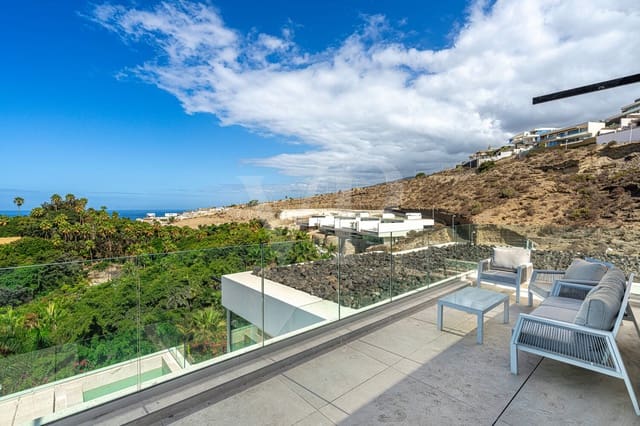 4 sovrum Villa till salu i Costa Adeje, Adeje med pool garage - 2 500 000 € (Ref: 10131374)