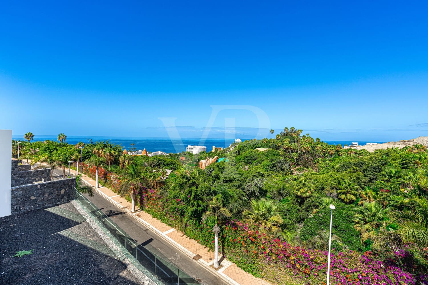 4 sovrum Villa till salu i Costa Adeje med pool garage - 2 500 000 € (Ref: 10131374)