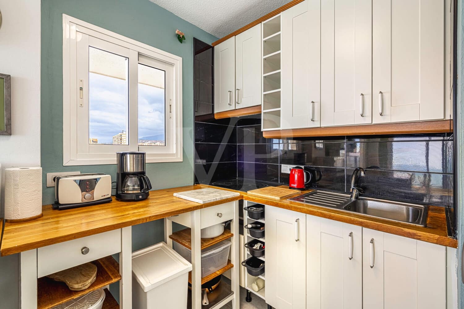 1 Zimmer Wohnung zu verkaufen in Los Cristianos mit Pool - 395.000 € (Ref: 10139184)