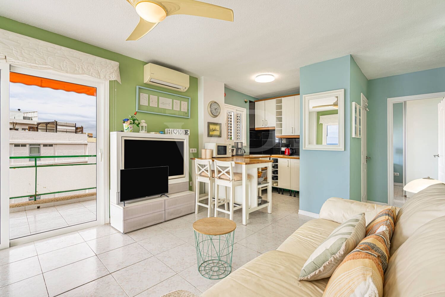 1 Zimmer Wohnung zu verkaufen in Los Cristianos mit Pool - 395.000 € (Ref: 10139184)
