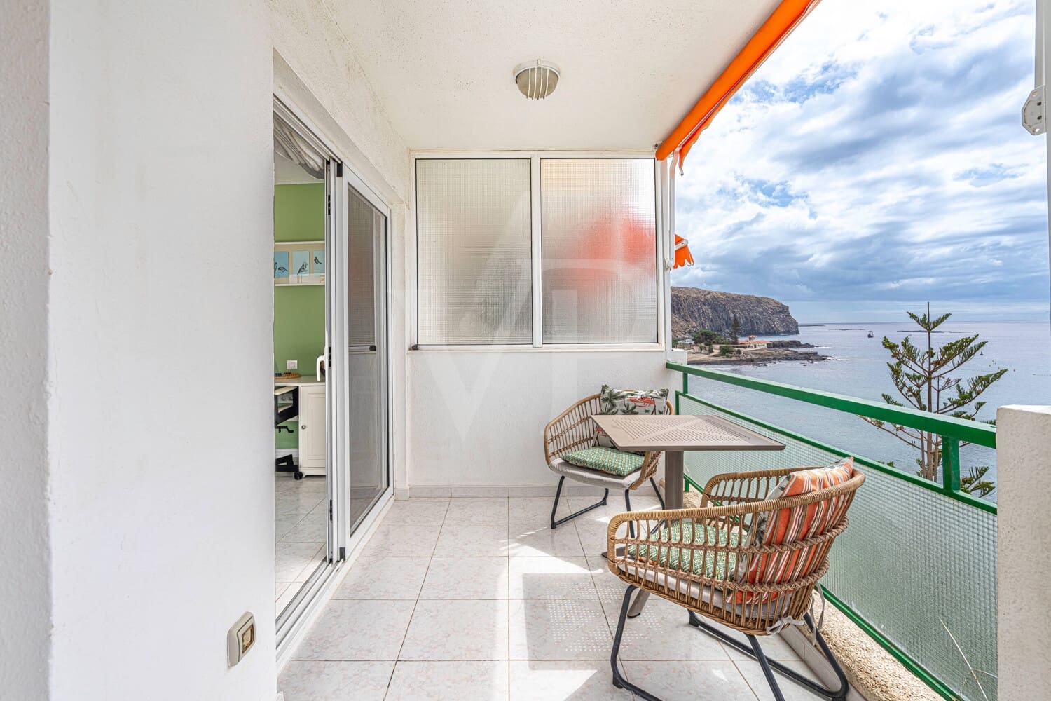 1 Zimmer Wohnung zu verkaufen in Los Cristianos mit Pool - 395.000 € (Ref: 10139184)