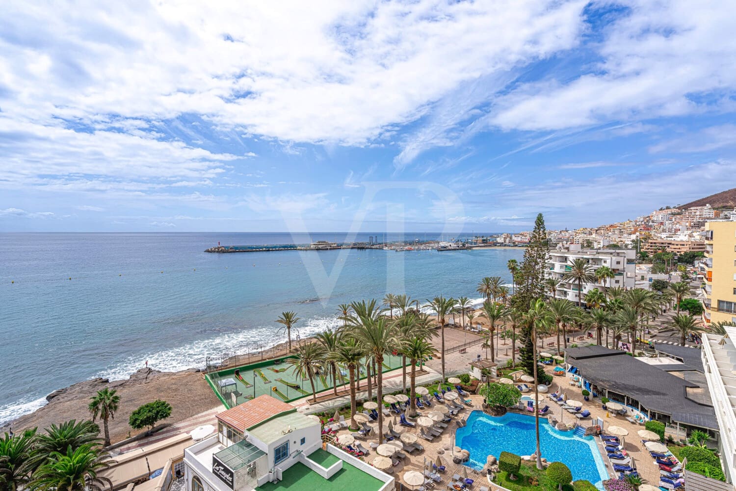 1 Zimmer Wohnung zu verkaufen in Los Cristianos mit Pool - 395.000 € (Ref: 10139184)