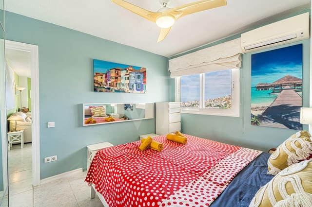 1 Zimmer Wohnung zu verkaufen in Los Cristianos, Arona mit Pool - 395.000 € (Ref: 10139184)