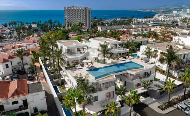 3 sypialnia Penthouse na sprzedaż w Los Cristianos, Arona z basenem garażem - 2 219 336 € (Ref: 10176383)