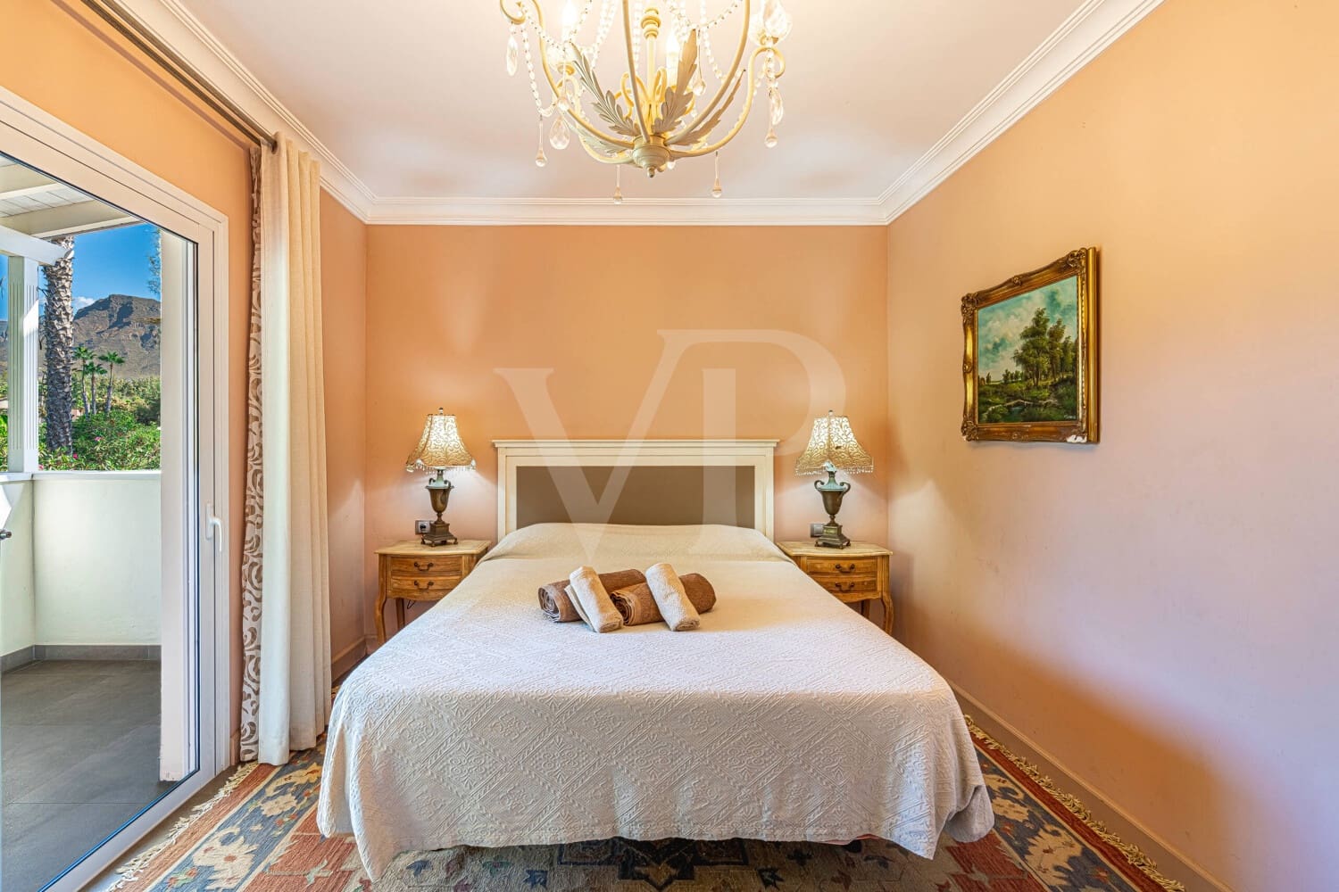 4 chambre Maison de Ville à vendre à Los Cristianos avec piscine garage - 1 297 000 € (Ref: 10186549)