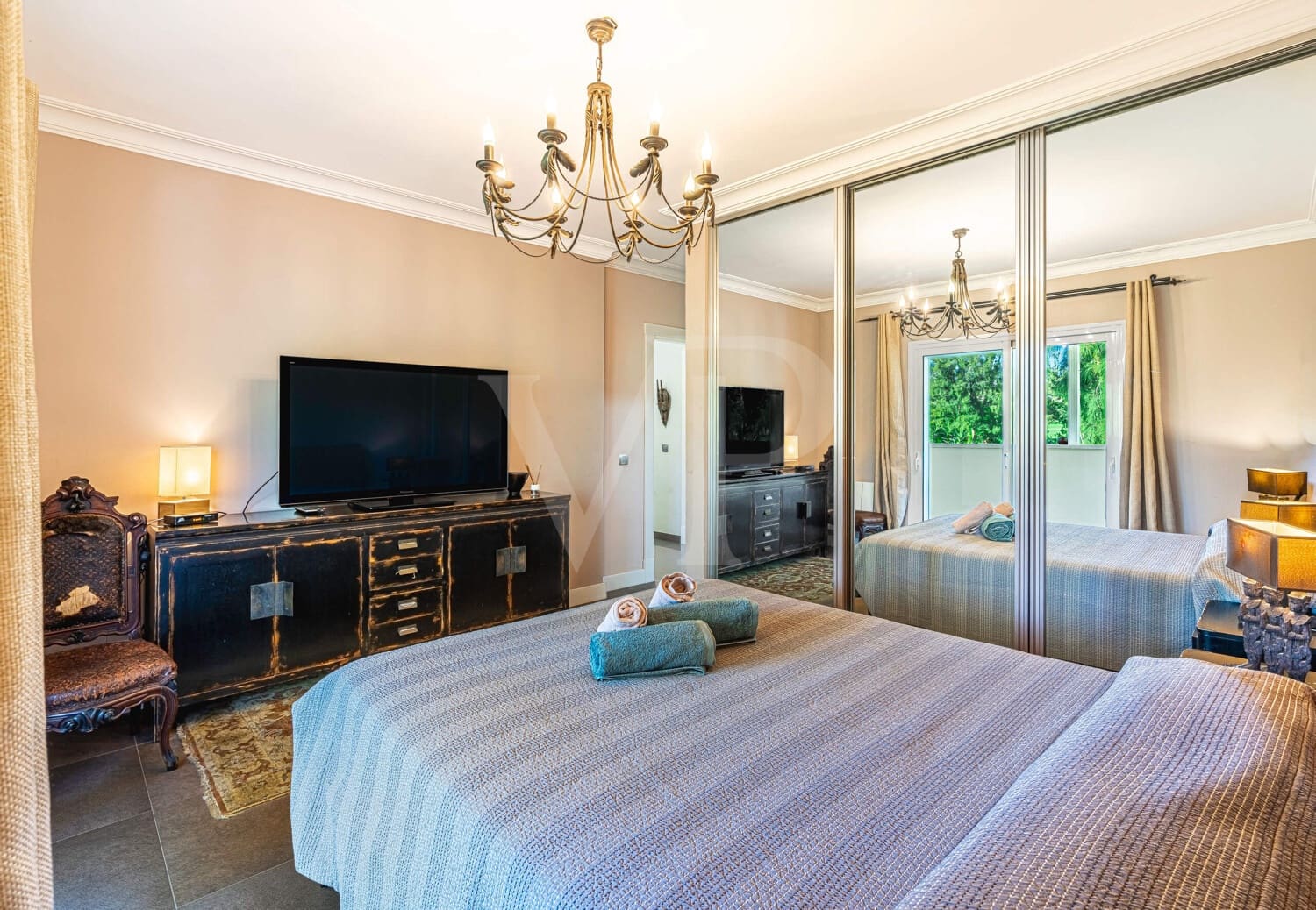 4 chambre Maison de Ville à vendre à Los Cristianos avec piscine garage - 1 297 000 € (Ref: 10186549)