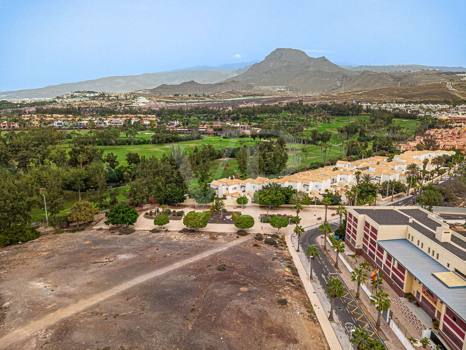 4 chambre Maison de Ville à vendre à Los Cristianos avec piscine garage - 1 297 000 € (Ref: 10186549)