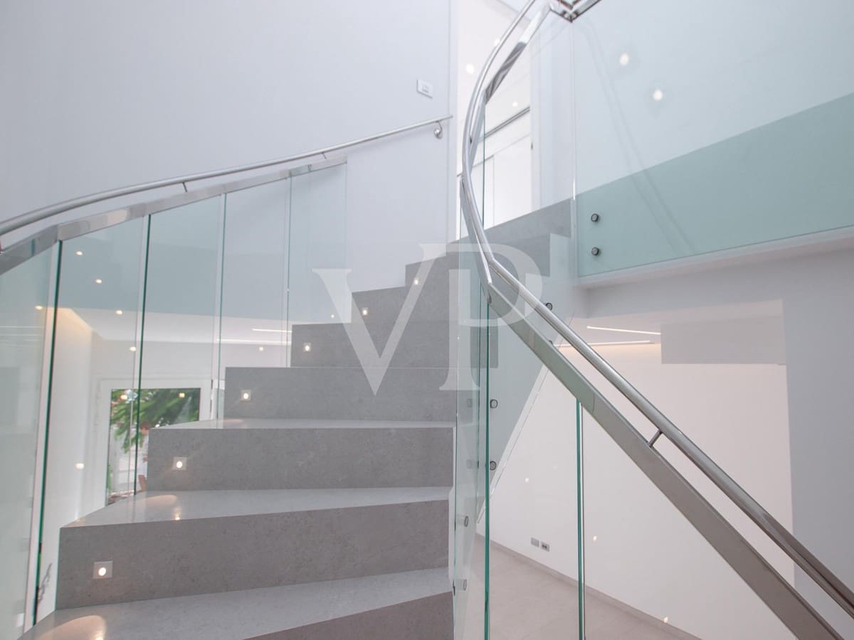 3 soveværelse Rækkehus til salg i Fanabe med swimmingpool - € 1.400.000 (Ref: 7049141)