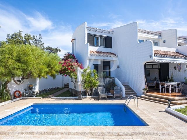 6 soveværelse Villa til salg i Playa de las Americas, Arona med swimmingpool - € 2.500.000 (Ref: 7190329)