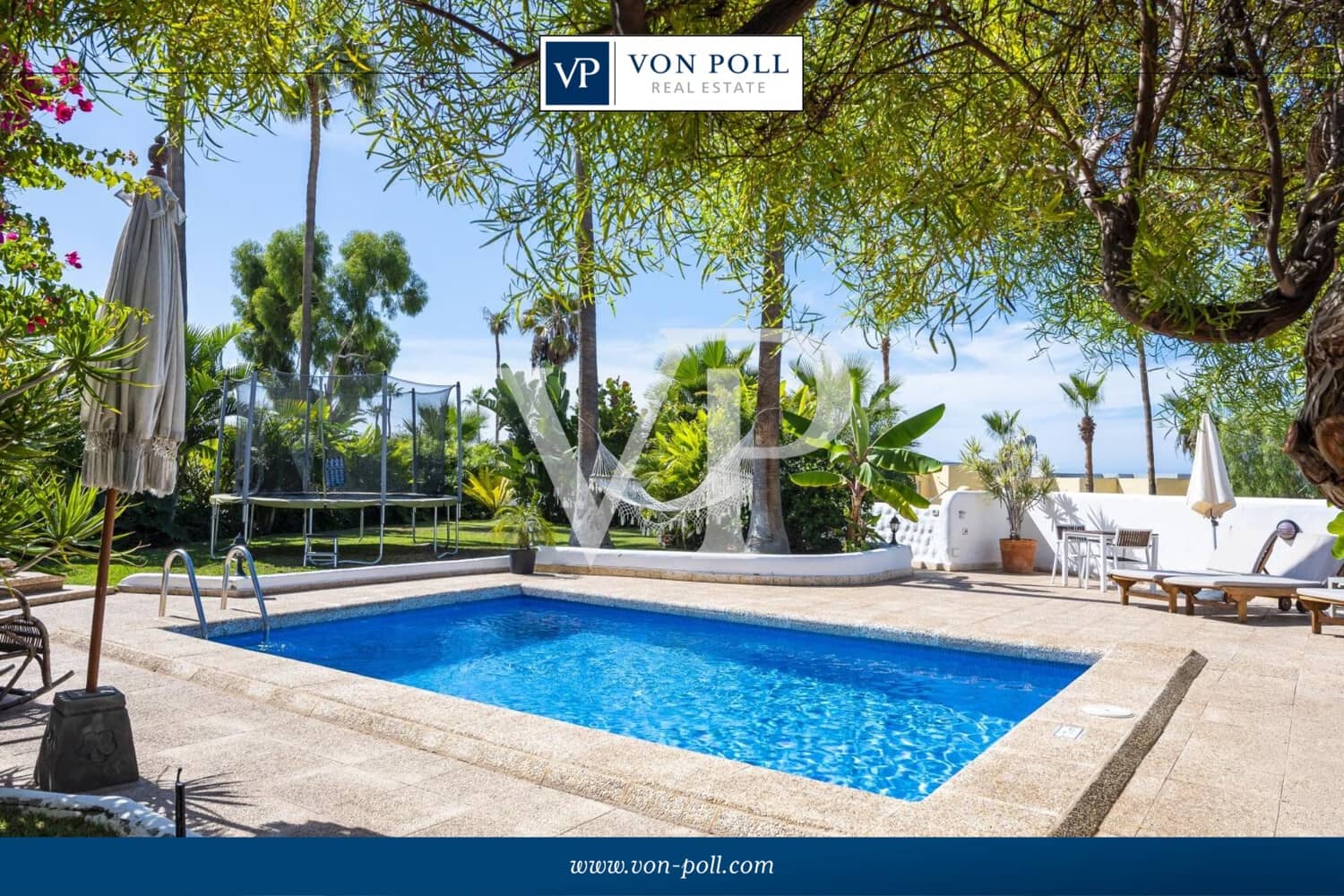 6 bedroom Villa for sale in Playa de las Americas with pool garage - € 2,500,000 (Ref: 7190329)
