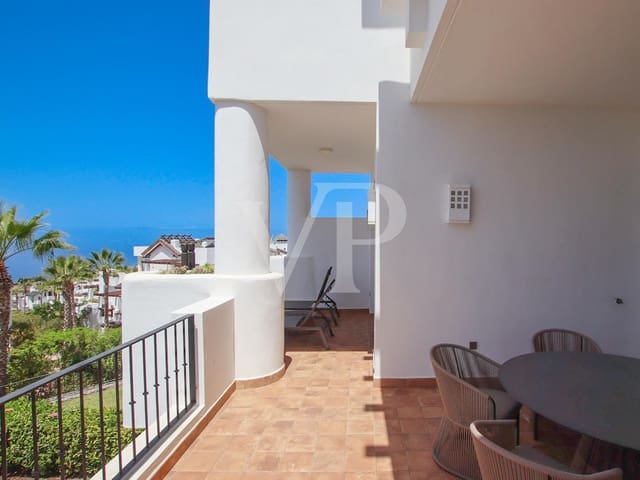 2 slaapkamer Flat te koop in Playa San Juan, Guía de Isora met zwembad - € 725.000 (Ref: 7573686)