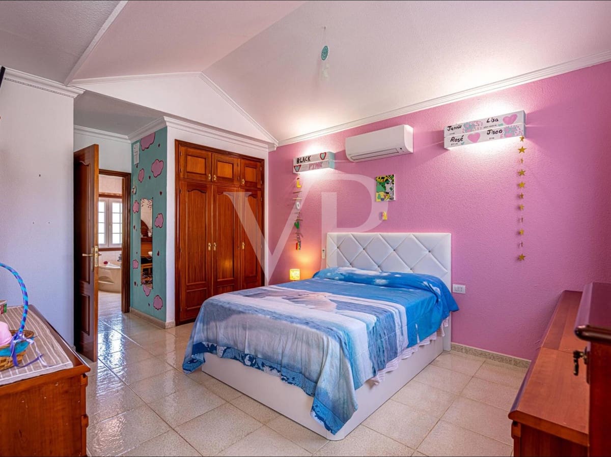 3 chambre Maison de Ville à vendre à Adeje avec piscine - 1 250 000 € (Ref: 7750582)