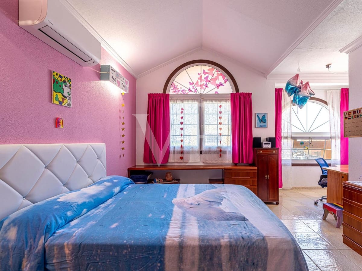 3 chambre Maison de Ville à vendre à Adeje avec piscine - 1 250 000 € (Ref: 7750582)