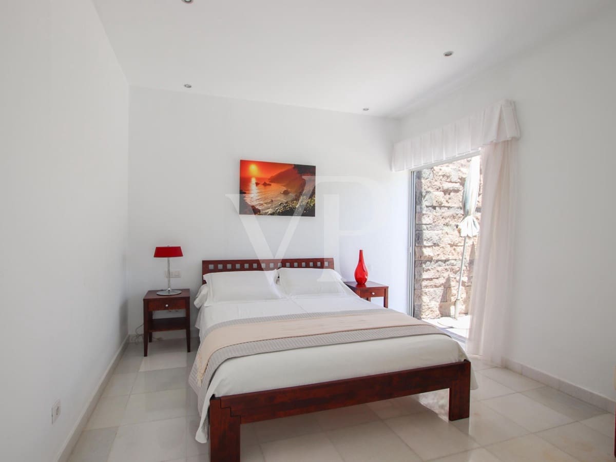 5 soverom Villa til salgs i Adeje med svømmebasseng - € 3 200 000 (Ref: 7803937)