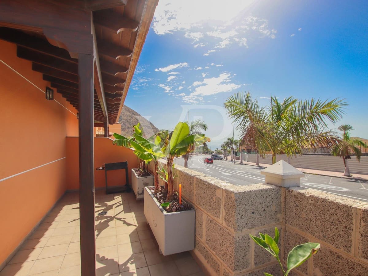 4 soveværelse Byhus til salg i Los Cristianos - € 775.000 (Ref: 7854158)