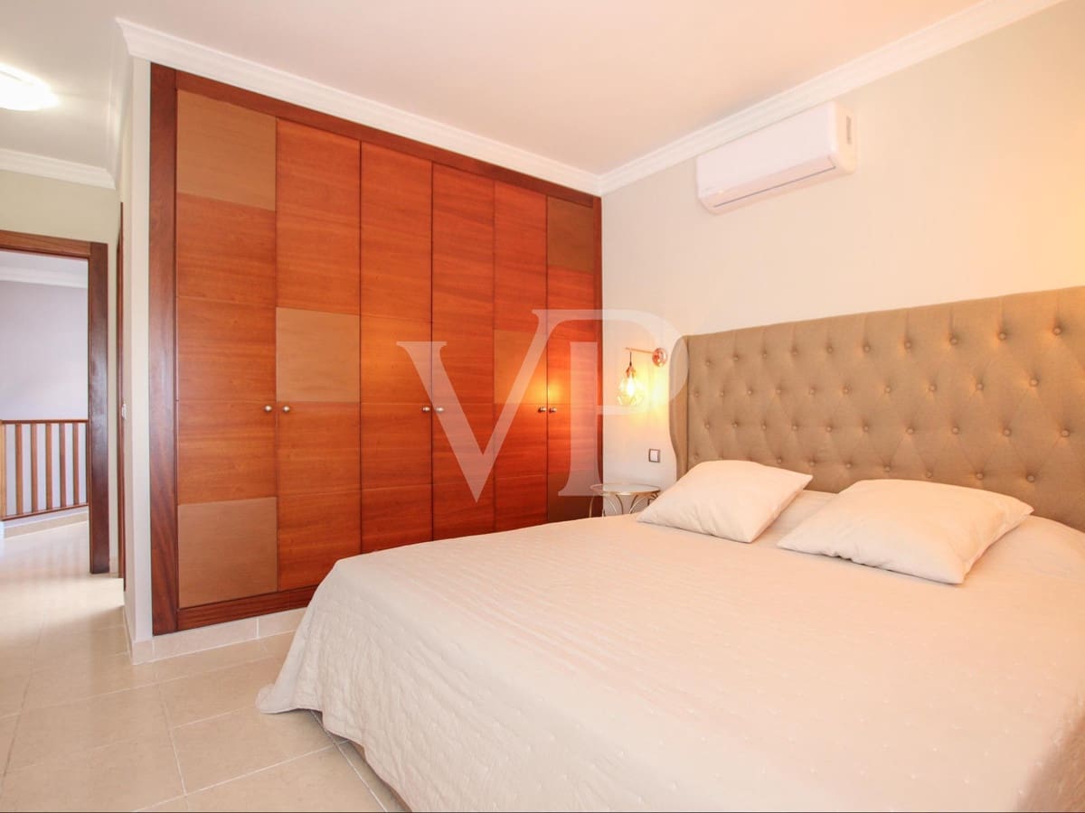 4 soveværelse Byhus til salg i Los Cristianos - € 775.000 (Ref: 7854158)