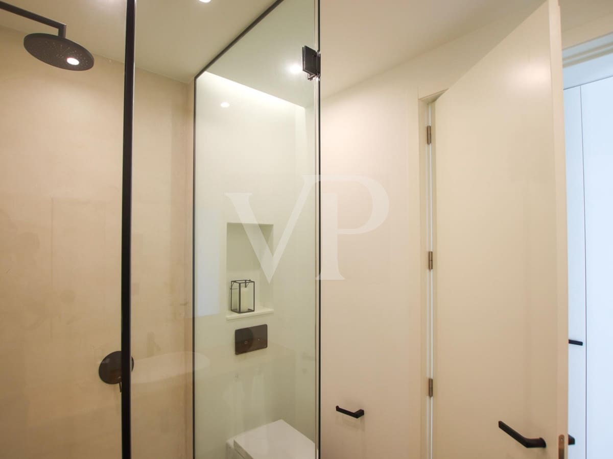 5 bedroom Villa for sale in Guia de Isora with pool - € 3,500,000 (Ref: 7942503)