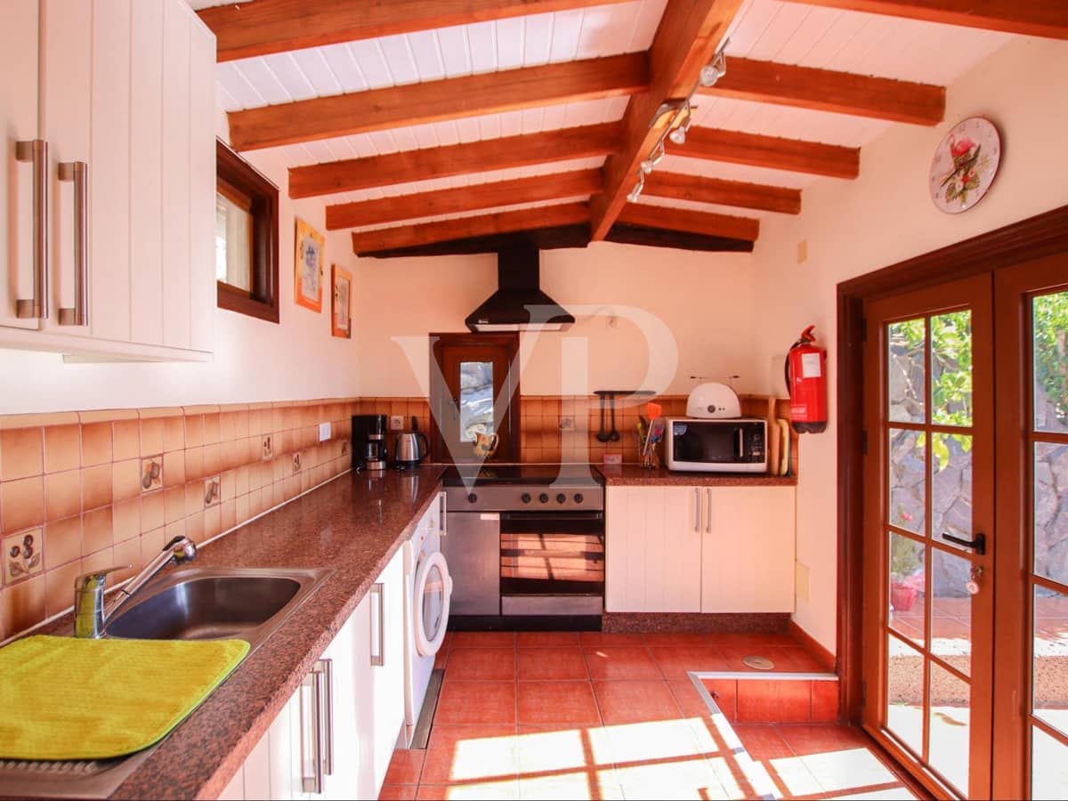 5 soverom Hus til salgs i Adeje med svømmebasseng - € 1 595 000 (Ref: 8079433)