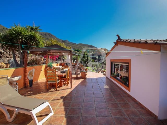 5 sypialnia Dom na sprzedaż w Casco Urbano, Adeje z basenem - 1 595 000 € (Ref: 8079433)