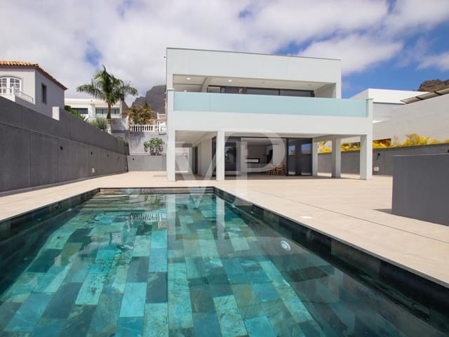 4 Zimmer Villa zu verkaufen in El Madroñal, Adeje mit Pool - 1.900.000 € (Ref: 8324475)