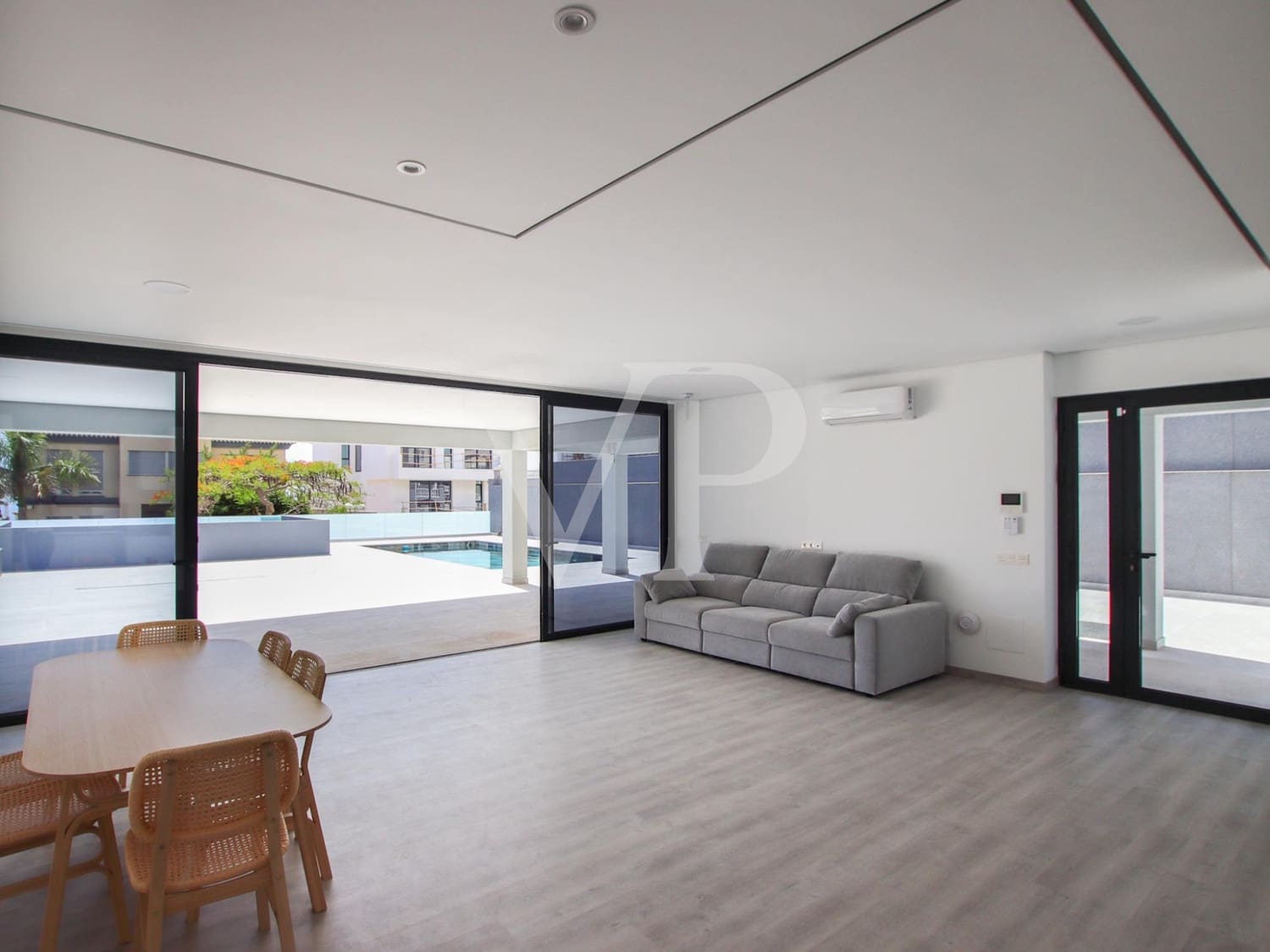 4 slaapkamer Villa te koop in El Madronal met zwembad - € 1.800.000 (Ref: 8324475)